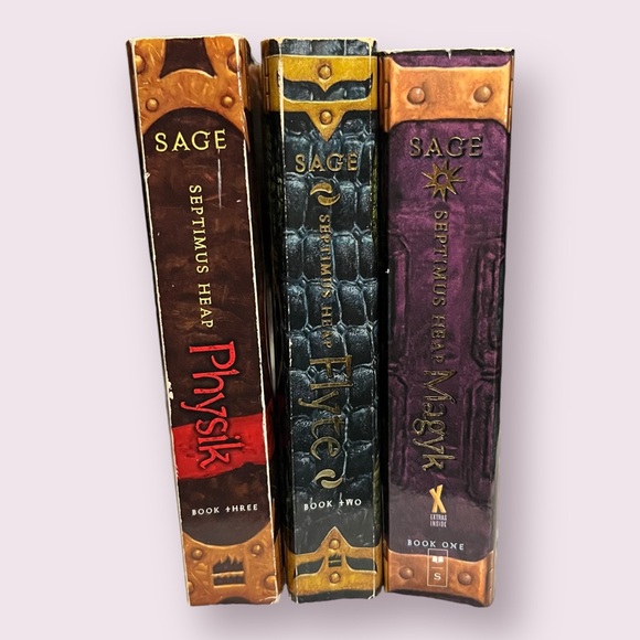 3 Book Set YA Septimus Heap - Magyk, Flyte, Physik by Angie Sage - Picture 10 of 12